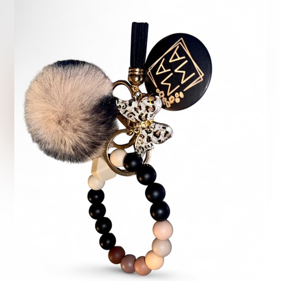 Mama Mode Womens Silicone Beaded Keychain - Picture 3 of 7